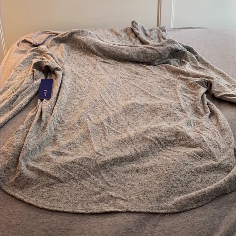 Gray apt 9 turtleneck sweater